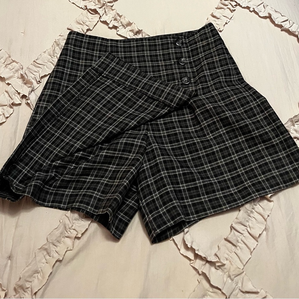 Tracy Evans/women’s Black and White Plaid Skirt/Shorts size 5 - Picture 2 of 6